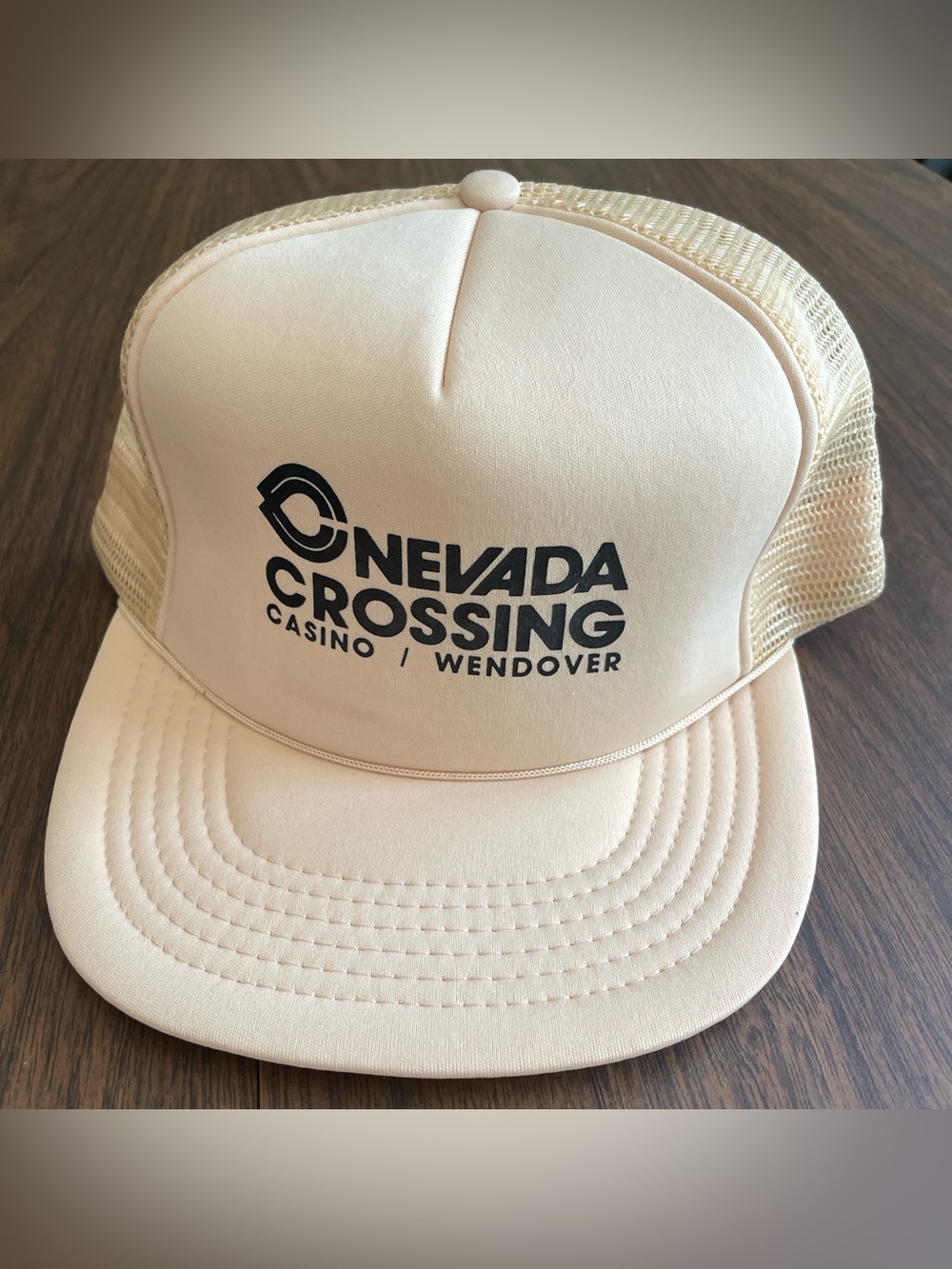 Vintage Casino Nevada wendover SnapBack trucker hat
